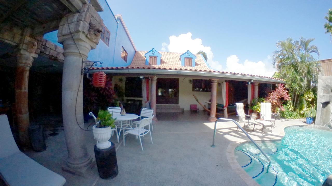 De Cuba Bed & Breakfast Noord Exterior photo