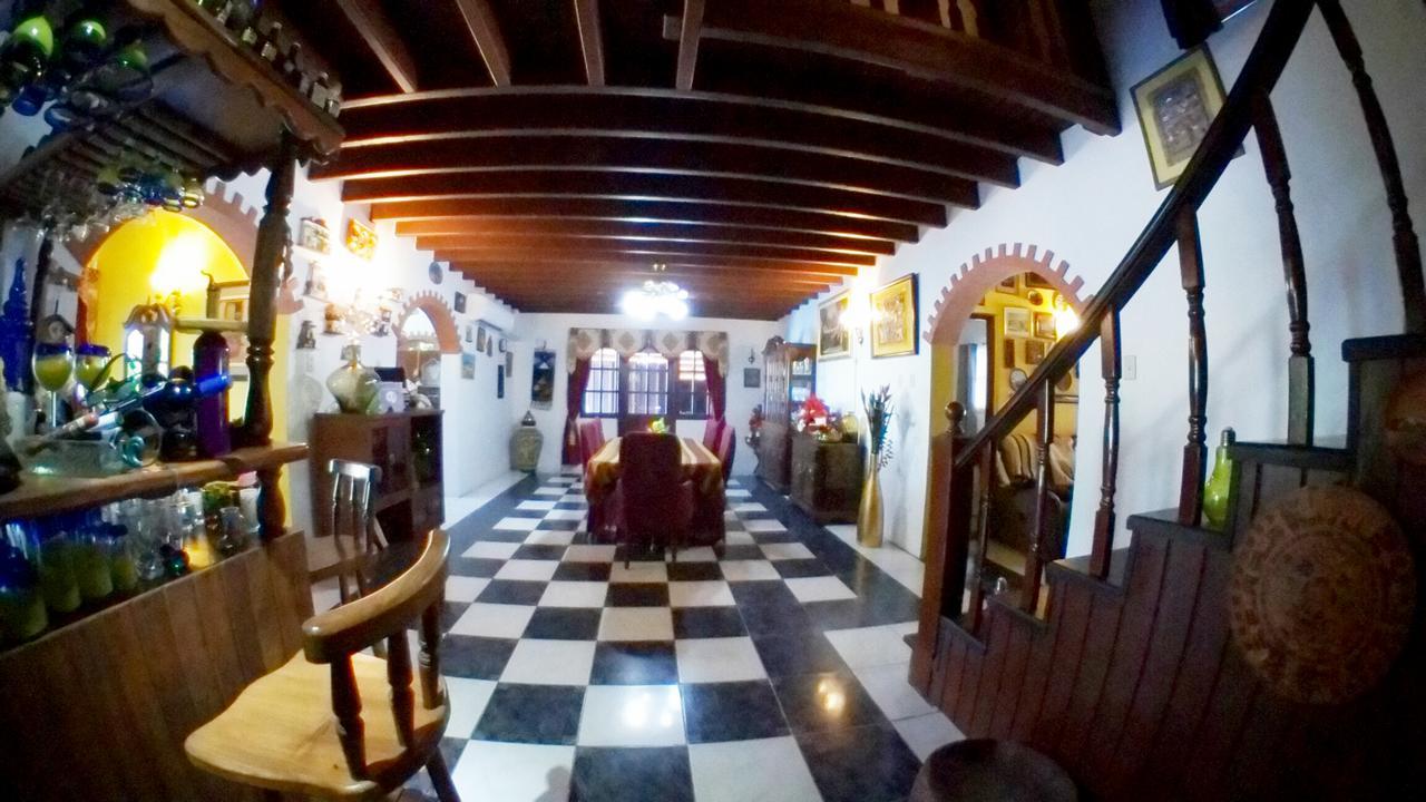 De Cuba Bed & Breakfast Noord Exterior photo