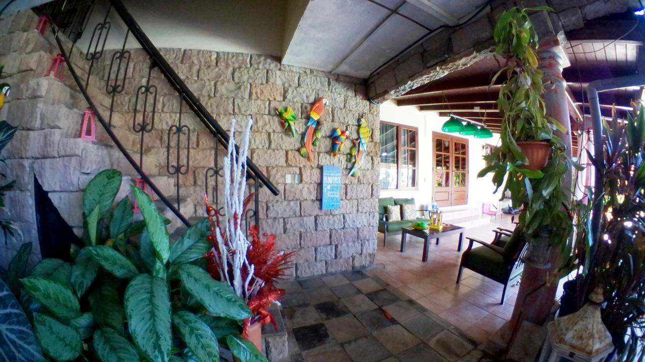 De Cuba Bed & Breakfast Noord Exterior photo